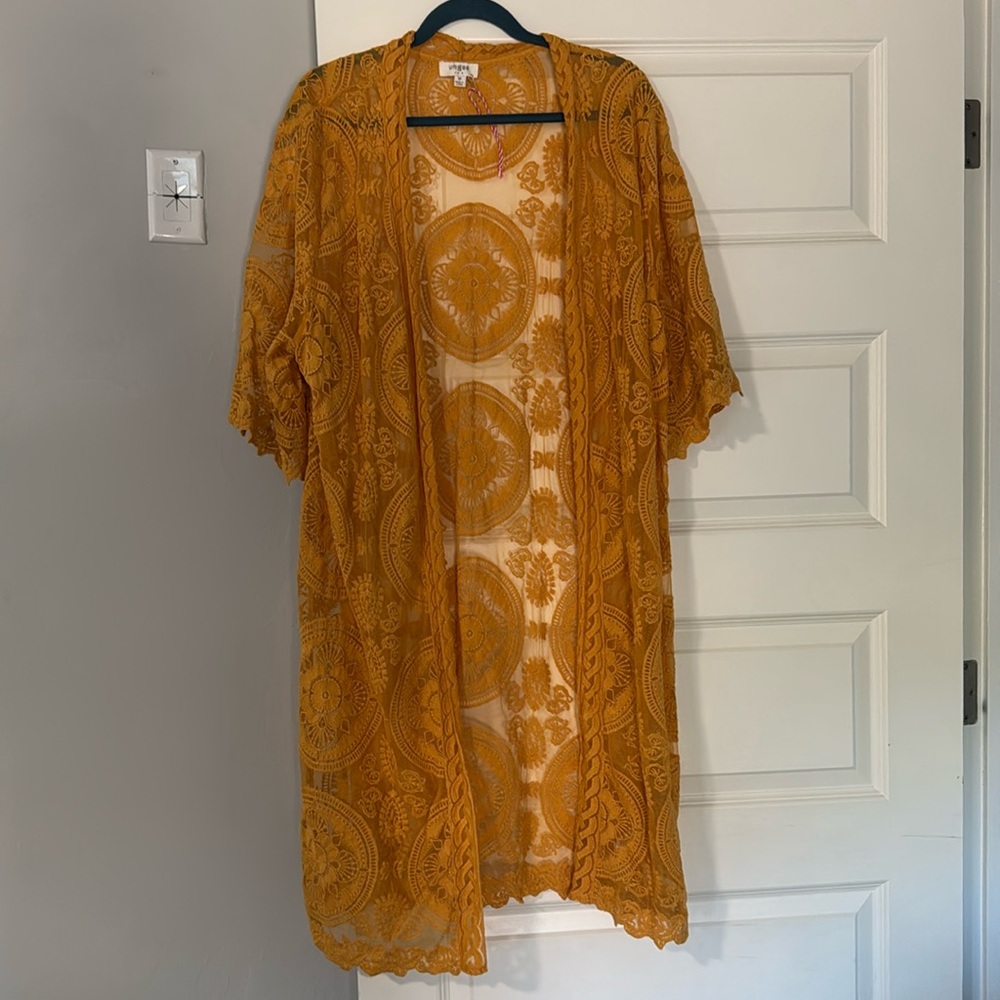 Lace kimono/ cover up